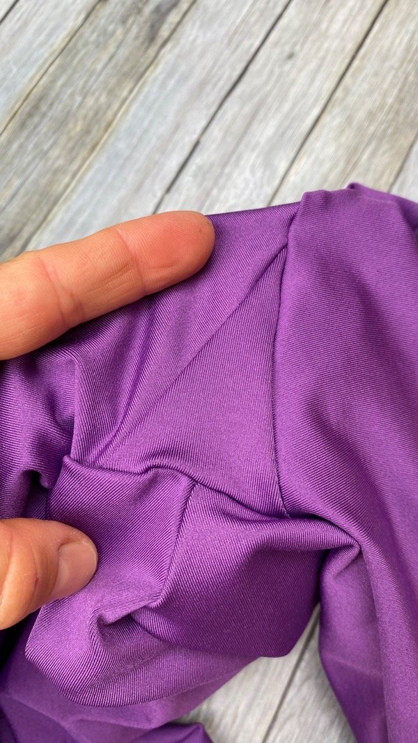 Calza larga morada — imagen 4