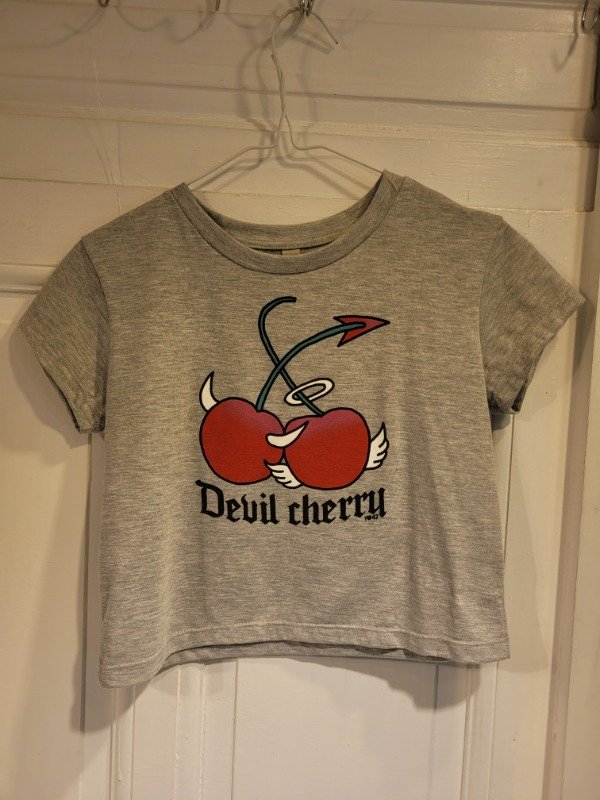 Producto - Remera 47 STREET gris logo cherry- Talle 10/12 años- PRECIO: 18X - 0