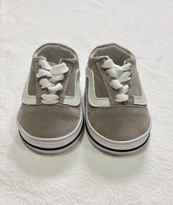 Producto - Zapatillas No Caminantes Gris