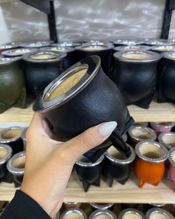 Producto - CAMIONERO NEGRO (VIROLA ACERO)