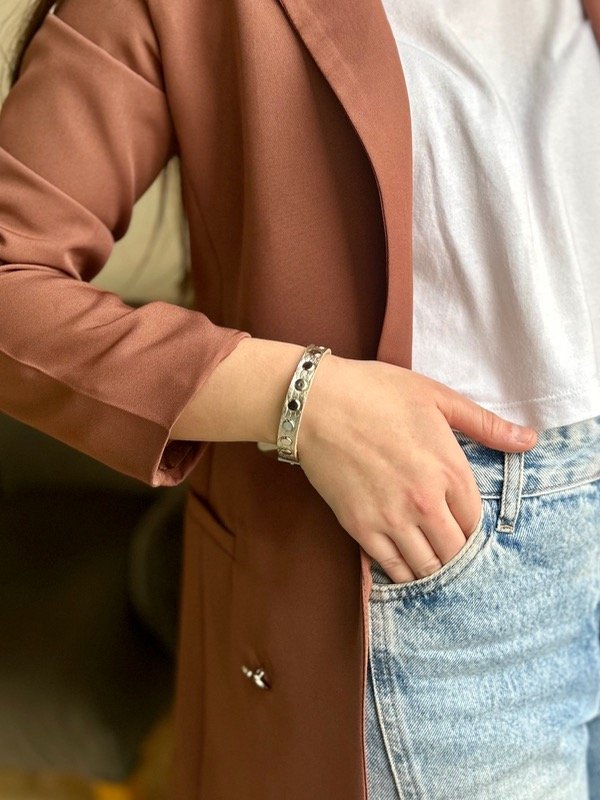 Producto - Brazalete NITA 2.0