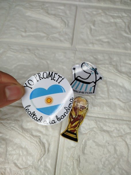 Producto - Stiker de vinilo 5 cm -50 und
