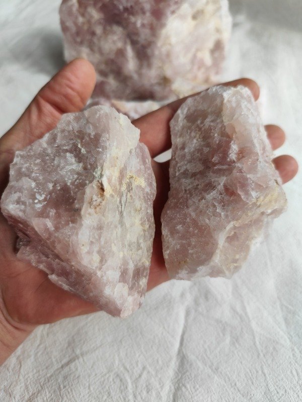 Producto - CUARZO ROSA GRANDE - Productores Mineros, San Luis