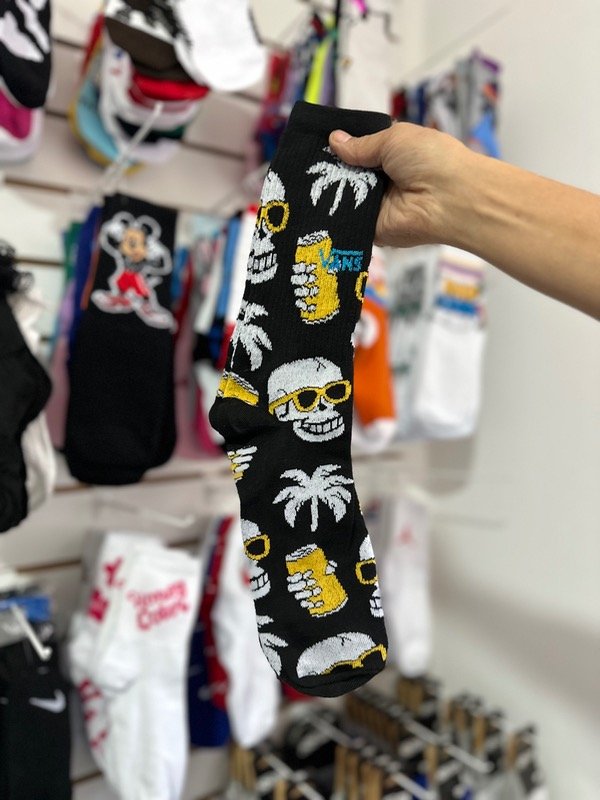 Producto - Vans calaveras y cerveza