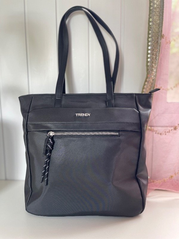 Producto - Bolso Trendy Negro engomado - 0
