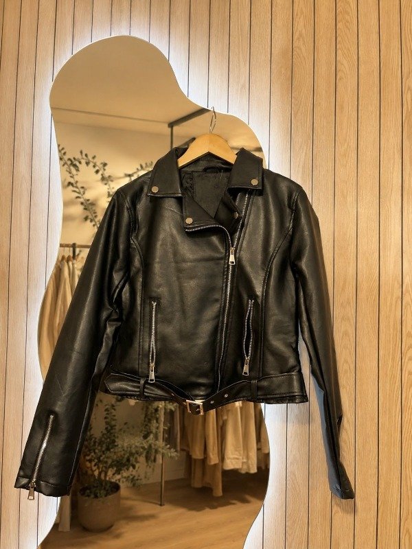 Producto - CAMPERA DE CUERO CLASICA