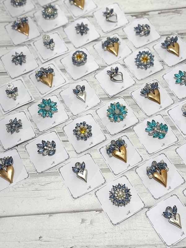 Producto - NUEVO PACK DE ESCARAPELAS POR 40 unidades