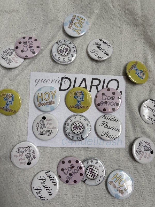 Producto - PREV Pines Querido DIARIO,