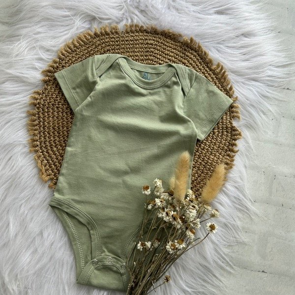 Producto - Body cuello americano verde