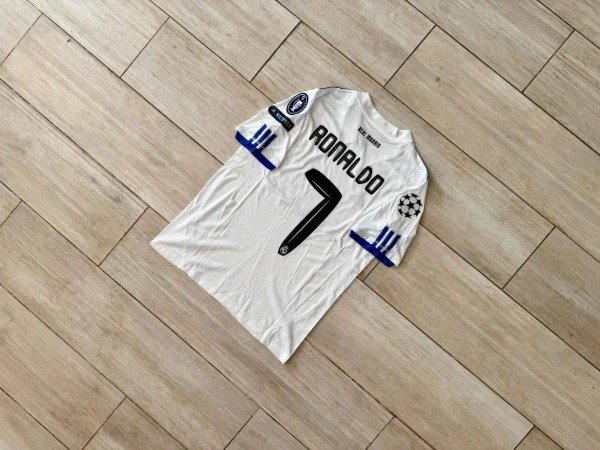 Producto - CAMISETA REAL MADRID IMPORTADA TITULAR RETRO 2010/2011 #7 RONALDO - 10
