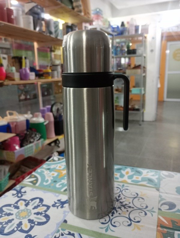 Producto - Termo Media Manija Stanley Acero