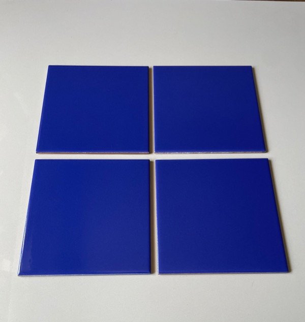 Producto - Azulejo 15 x 15 Color Azul Andaluz Brillante