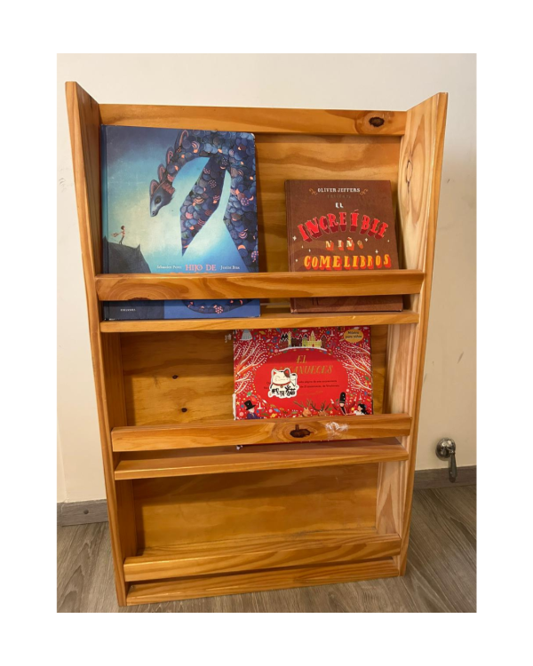 Producto - Biblioteca de madera montessori / 93x62