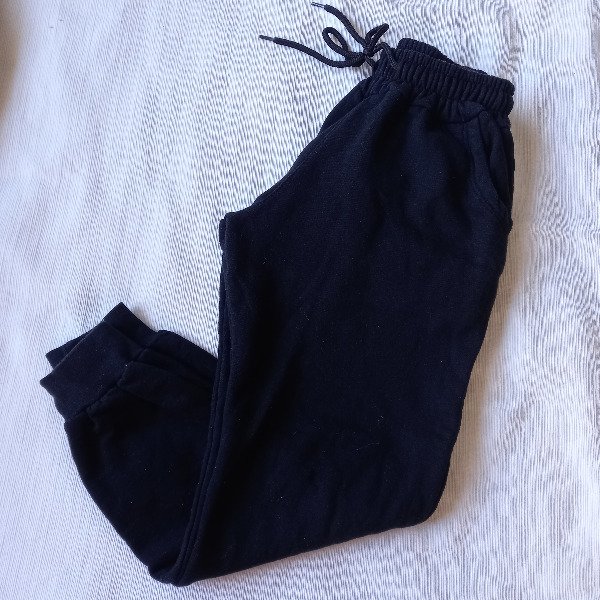 Producto - Jogging con puño frizado (T. 12)