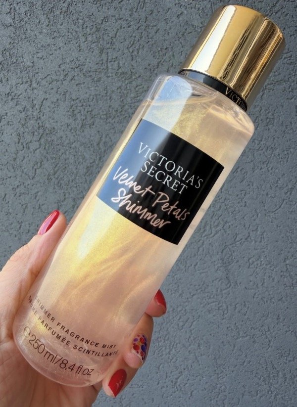 Producto - Victoria Secret velnet Petals Shimmer
