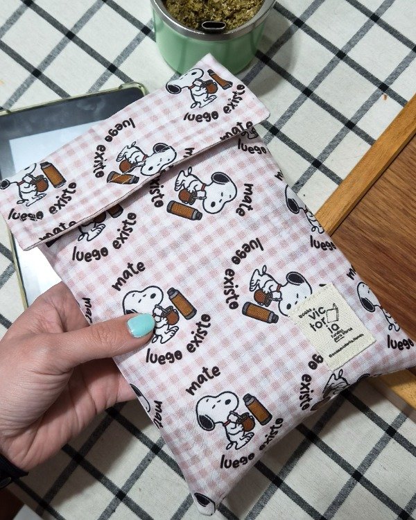 Producto - Funda para libros pocket Snoppy IMPERMEABLE