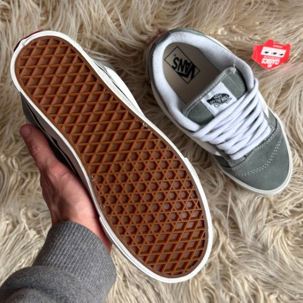 Producto - Vans KNU Gris - 5