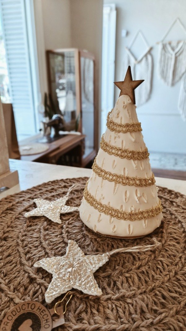 Producto - Arbolito cinta dorada