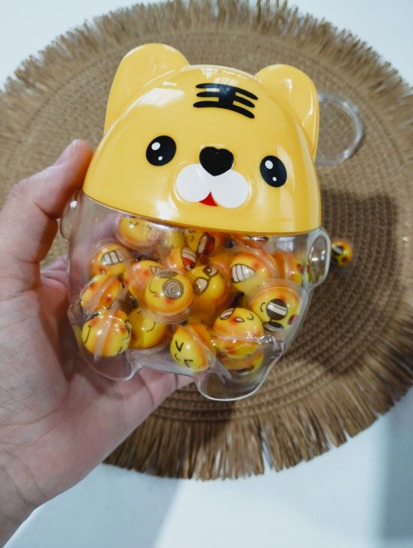 Producto - Mini gomitas en cápsulas tigre, por 60 unidades