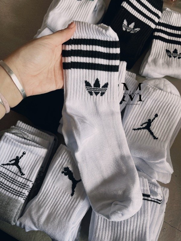 Producto - Tenis Adidas blancas