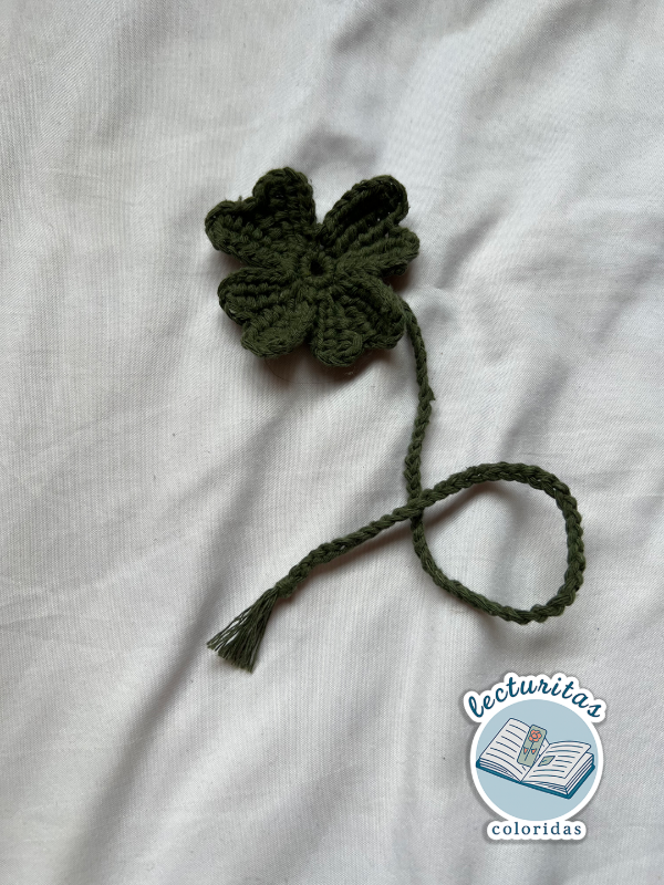 Producto - Marca páginas de trébol a crochet