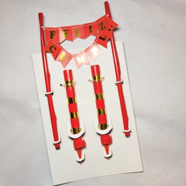 Producto - Set banderines FELIZ CUMPLE + bengalas rojo y dorado