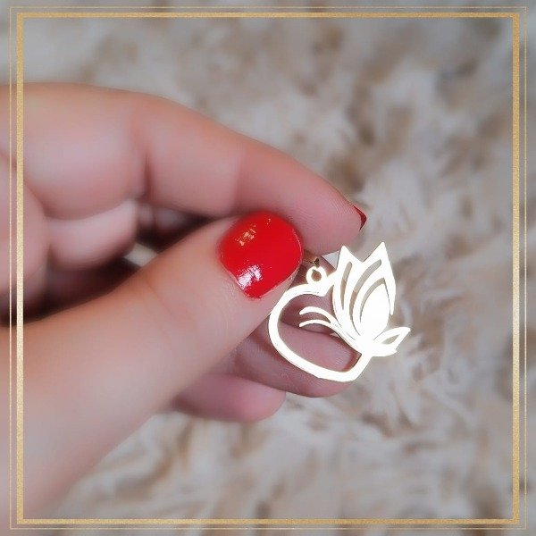 Producto - Dije corazon con mariposa (Acero dorado)