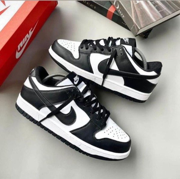 Producto - NIKE DUNK PANDA Negro