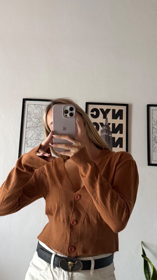 Producto - CARDIGAN PRIETA