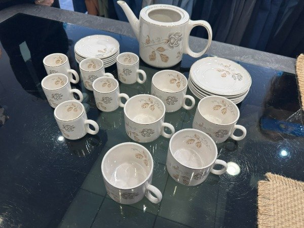 Producto - JUEGO TE/CAFE LOZA MANCHESTER. PRECIO POR TODO #12137