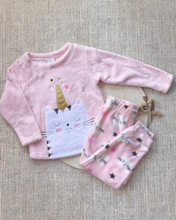 Producto - PIJAMA UNICORNIO IMPORTADO