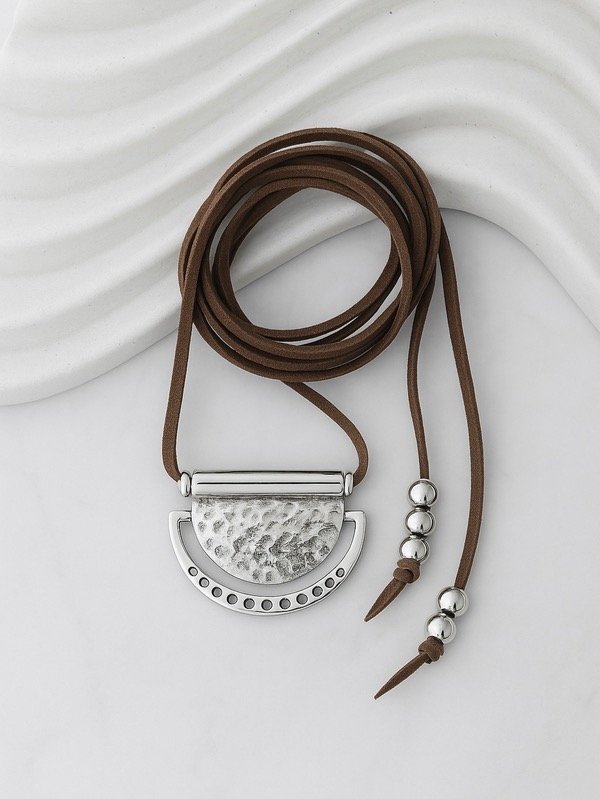 Producto - CHOCKER DE GAMUZA CACAO 7002