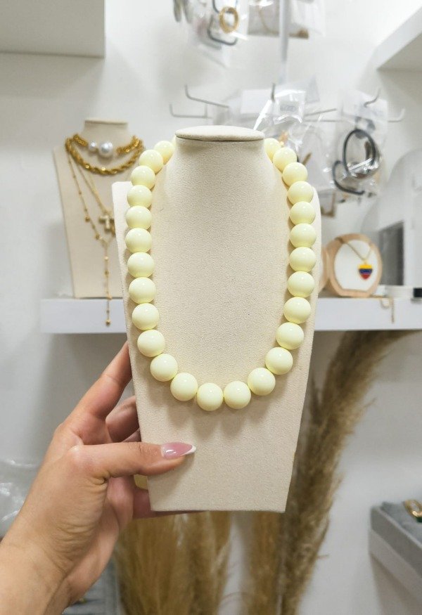 Producto - Collar Chicle Amarillo Manteca
