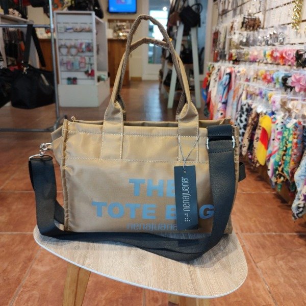 Producto - TOTE BAG MEDIANO NENA JUANA. Todo lo que necesitas en un solo bolso - 2