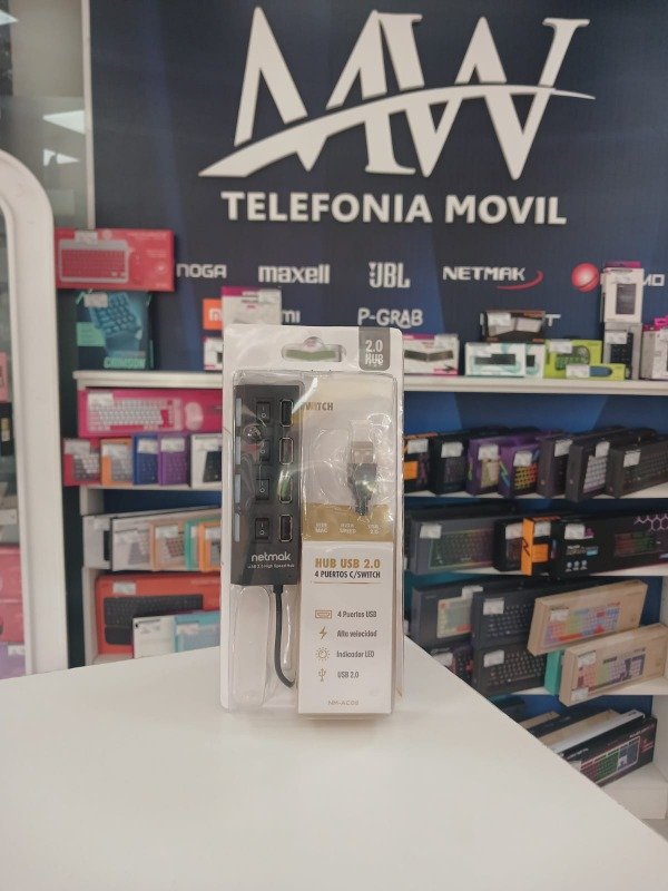 Producto - HUB USB a 4 puertos USB 2.0 con Switch Netmak NM-AC08
