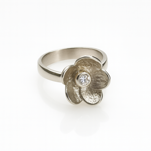 Producto - ANILLO FLORA