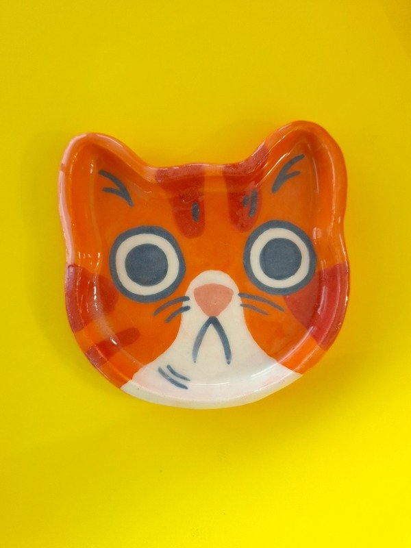 Producto - Plato Gatito chico #3 Naranja y rojo