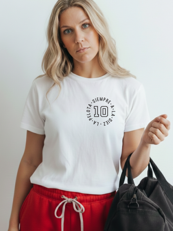 Producto - Remera La Pelota siempre a la 10