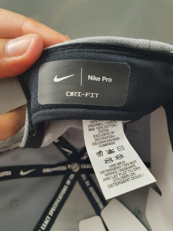 Nike pro futura snapback negro — imagen 5