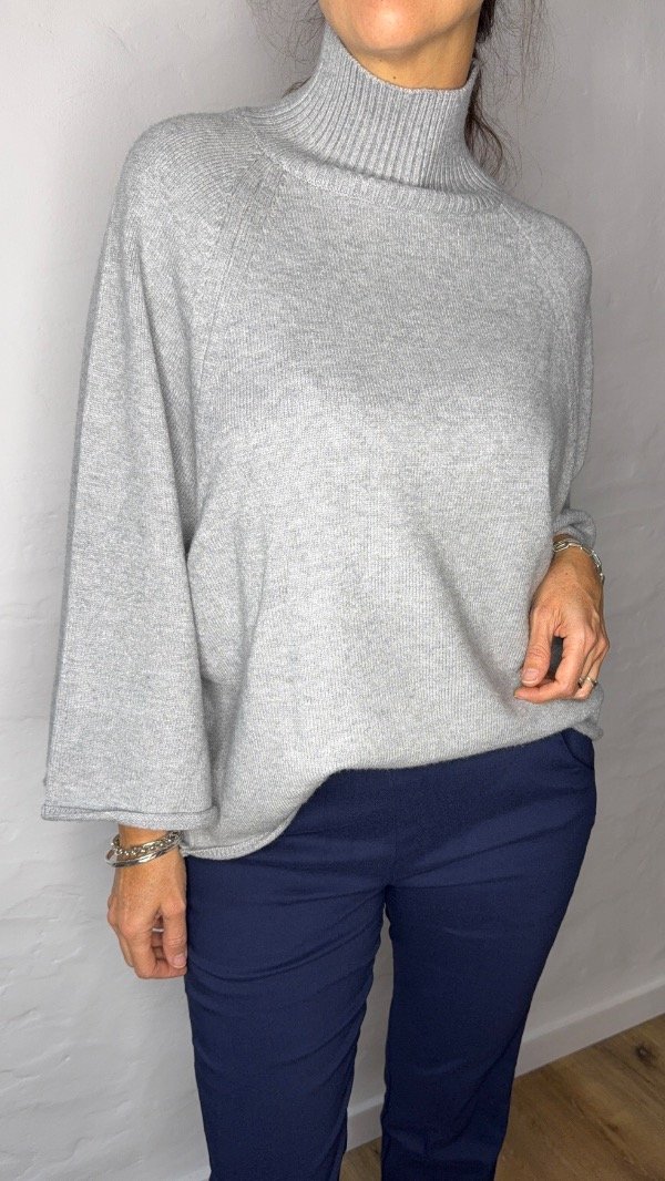 Producto - Sweater Poncho Gina - 3