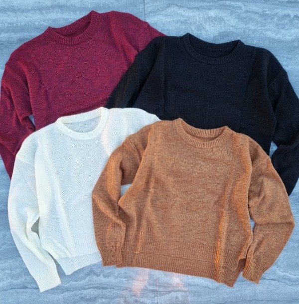 Producto - Reingresa el dia 10/7 [knit054] Sweater ancho c/tajo irregular