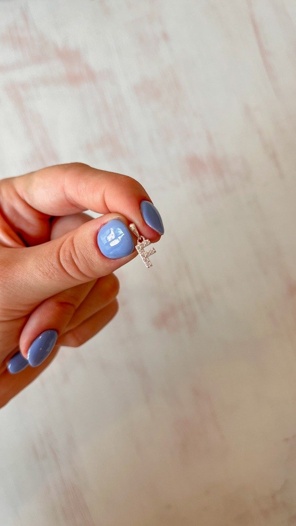 Producto - Dije Letra F Cubic