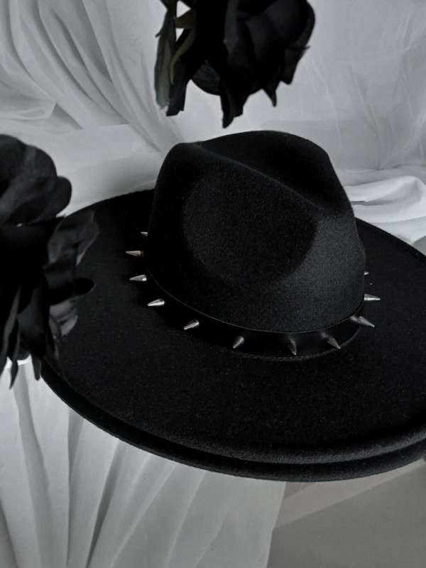 Producto - Sombrero Spikes