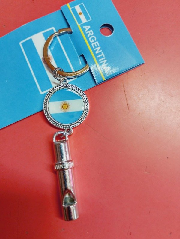 Producto - Llavero argentina con silvato
