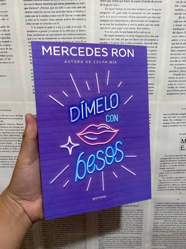 Producto - Dímelo con besos