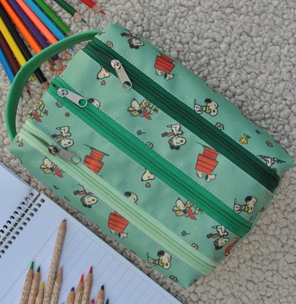 Producto - Cartuchera Triplex Snoopy Verde Agua