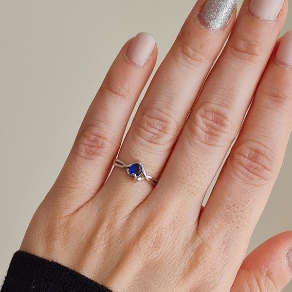 Producto - Anillo solitario azul