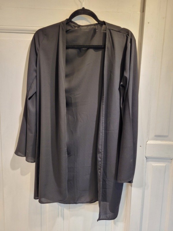 Producto - Saco OSSIRA negro de gasa largo- Talle M- PRECIO: 44X