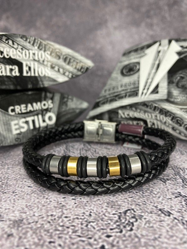 Producto - Pulsera de cuero doble con argollas