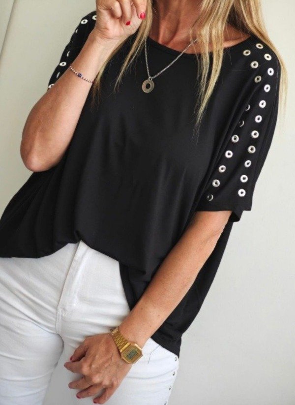 Producto - Remera Arandelas